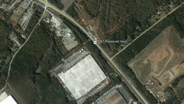 Income Producing - Owner User -- Automotive Space Atlanta-MSA -- 10 Cap: 7701 Roosevelt Hwy, Fairburn, GA 30213